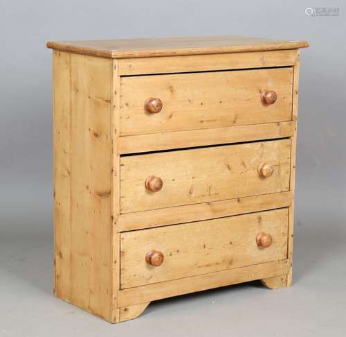 A Victorian style pine chest of three drawers