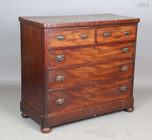 A Victorian mahogany chest of oak-lined drawers
