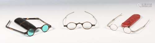 A pair of George IV silver spectacles, Birmingham 1826, fitt...