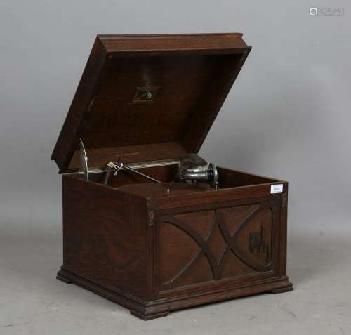 An HMV oak cased table-top gramophone, fitted with a No. 5A ...