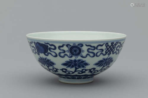 Qing blue and white famille-rose porcelain bowl