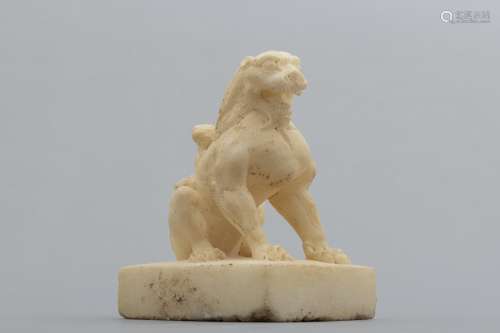 Tang marble powerful lion