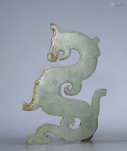Spring and autumn jade carved dragon ornament