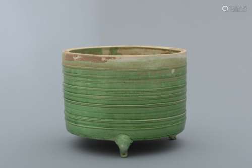 Northern Song green glazed ceramic tripot censer