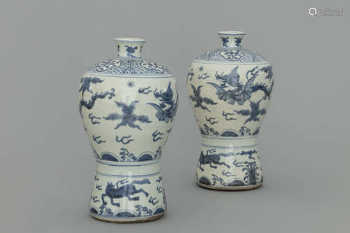 Pair of Ming blue and white porcelain Meiping vase with drag...