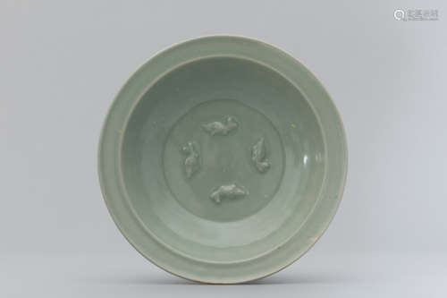 Yuan Longquan plate with fish design