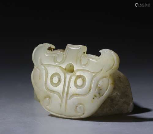 Western Zhou jade carved mask ornament