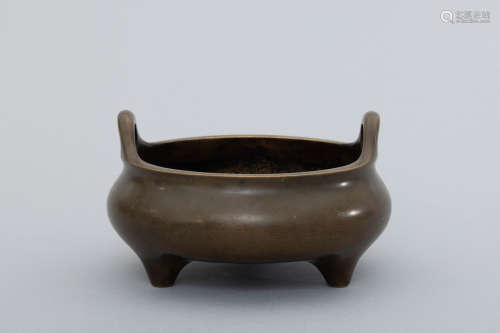 Qing bronze handled censer