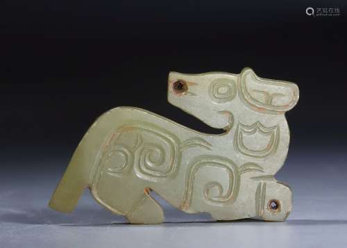 Western Zhou jade carved deer looking back