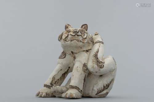 Jin Cizhou black and white ceramic lion