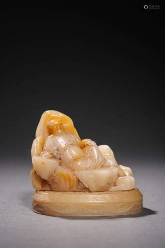 QING: A SHOUSHAN CARVED ORNAMENT