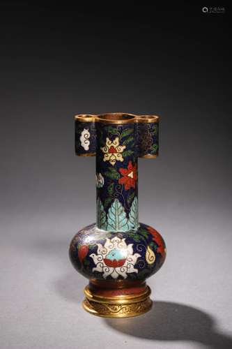 MING: A CLOISONNE ENAMEL ZUN