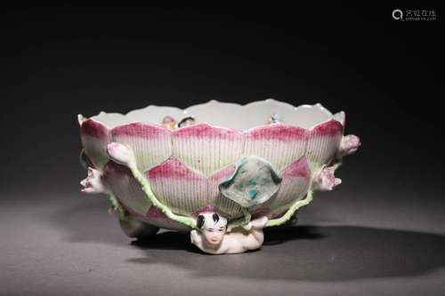 QING: A FENCAI BOWL