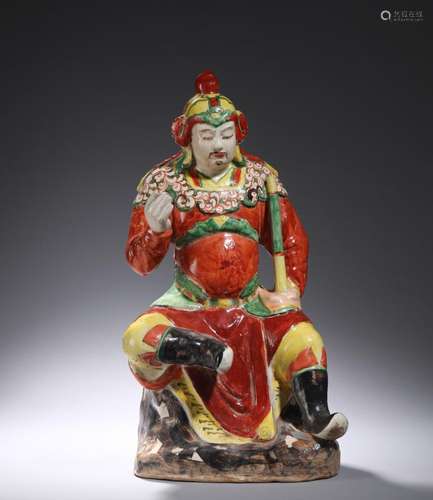 LIAO: A HONG LV CAI FIGURINE