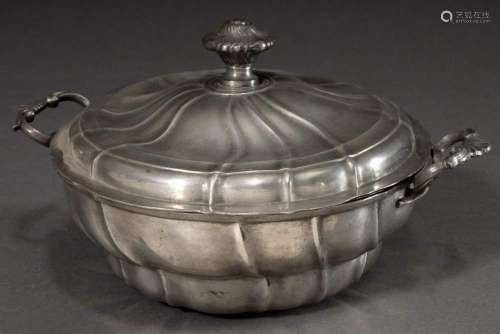 Round pewter lidded tureen in bar
