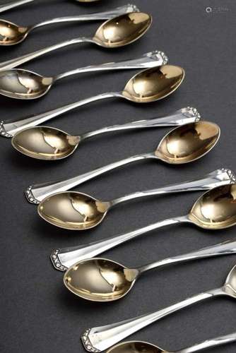 12 Mocha spoons with faceted hand