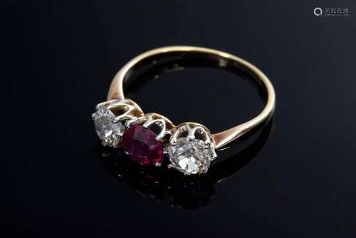 Delicate YG 585 ring with synthet