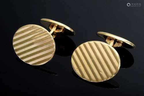 Pair of yellow gold 585 cufflinks