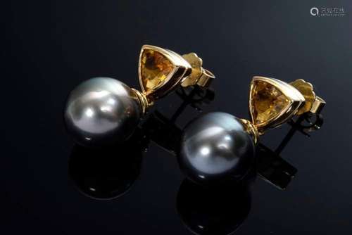 YG 750 earrings with yellow trian