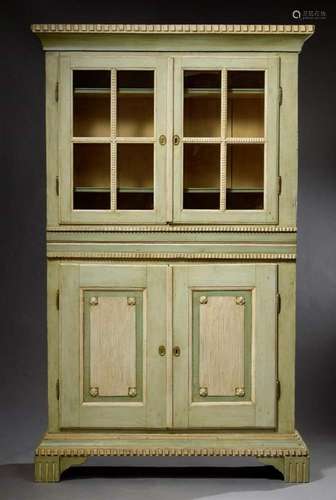 Louis XVI cabinet with glazed top