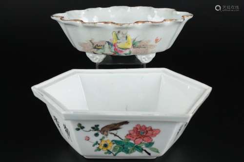 China 2 bowls figures and bird, Schalen Figuren u. Vogel,