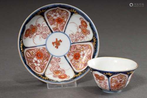 Japanese porcelain bowl/saucer with floral Imari painting in...