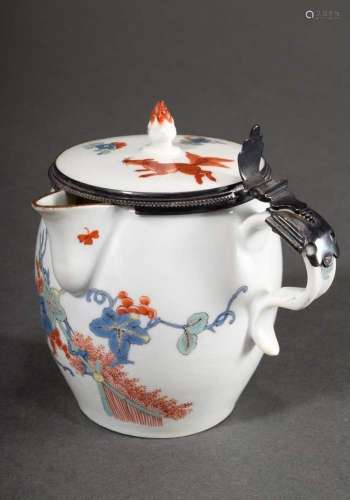 Small Meissen cream jug/ or lidded cup with polychrome Kakie...