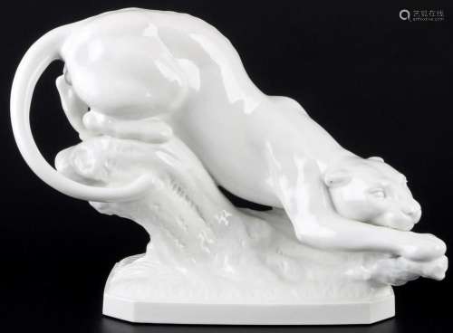Meissen panther on tree trunk 1st choice, Panther auf Baumst...