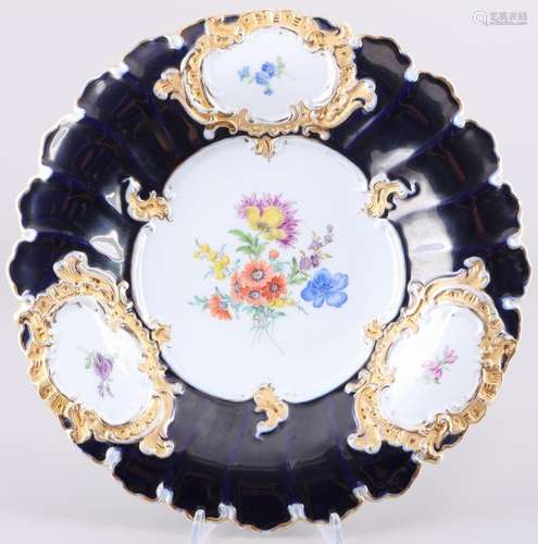 Meissen Flower Bouquet Royal Blue large splendor bowl 1st ch...