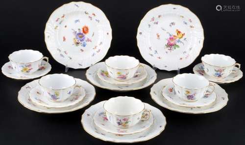 Meissen Neubrandenstein Flower Bouquet 6 tea cups with desse...