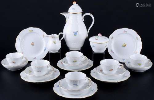 Meissen Streublümchen New Marseille coffee service for 6 per...