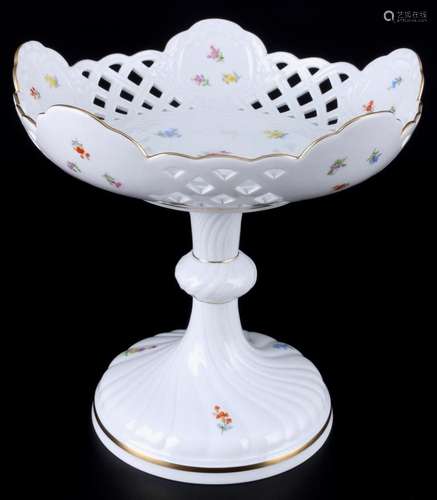 Meissen Strewn Flowers centerpiece 1st choice, Tafelaufsatz ...