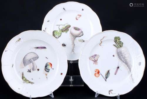 Meissen Old Osier mushroom beets & insects 3 plates 18th...