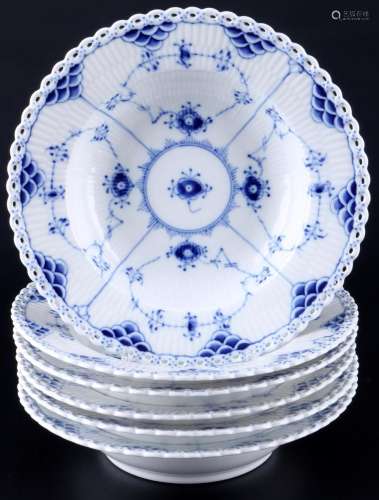 Royal Copenhagen Musselmalet Full Lace 6 soup plates 1079 1s...