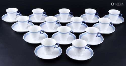 Royal Copenhagen Blue Fan 14 coffee cups with saucers, Kaffe...
