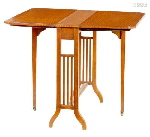 A 19TH CENTURY FIGURED SATINWOOD SUTHERLAND TABLE
