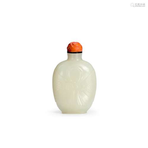 A WHITE JADE 'TIED BOW' SNUFF BOTTLE Imperial, attri...
