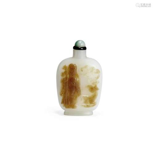 A WHITE JADE SNUFF BOTTLE WITH BROWN SKIN 1780-1850