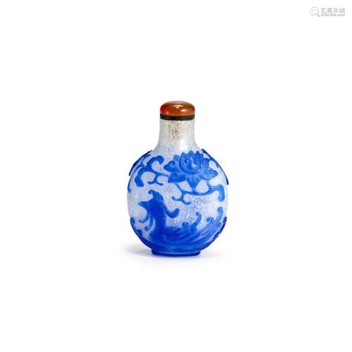A BLUE OVERLAY ON 'SNOWFLAKE' GLASS SNUFF BOTTLE Imp...