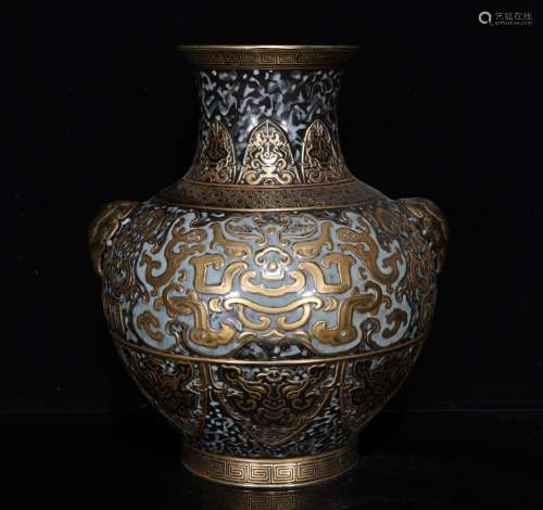 清乾隆古铜瓷鎏金几何图案纹象耳瓶
