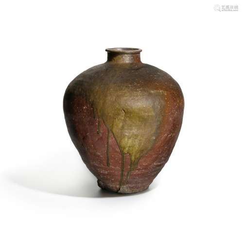 A STONEWARE JAR Shigaraki wareEdo period (1615-1868), 17th c...