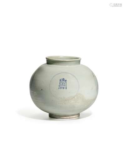 A WHITE PORCELAIN JAR Joseon dynasty (1392-1897), 18th/19th ...