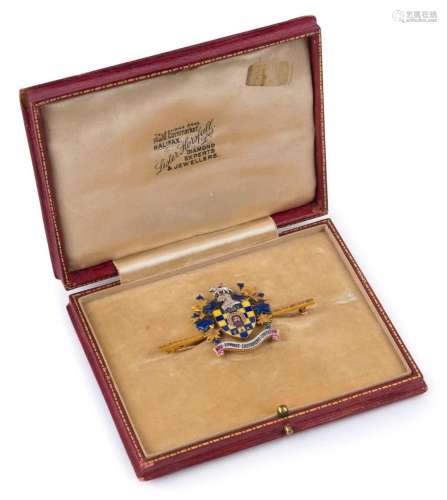 HALIFAX (England) stunning 18ct yellow gold and enamel Mayor...