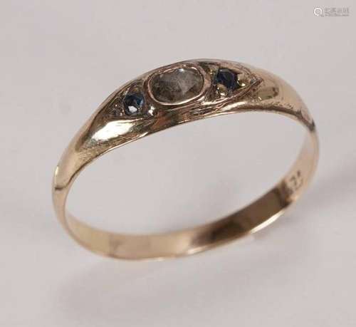 Small diamond ring