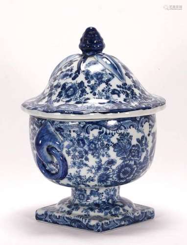 Footed lidded vase