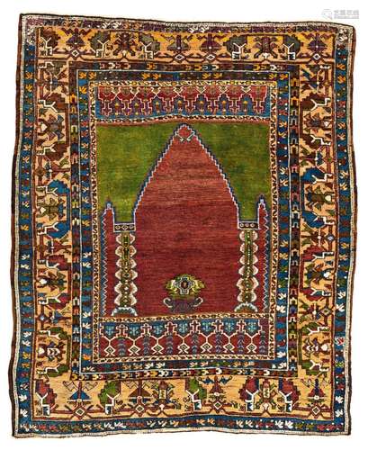 Taspinar Prayer Rug