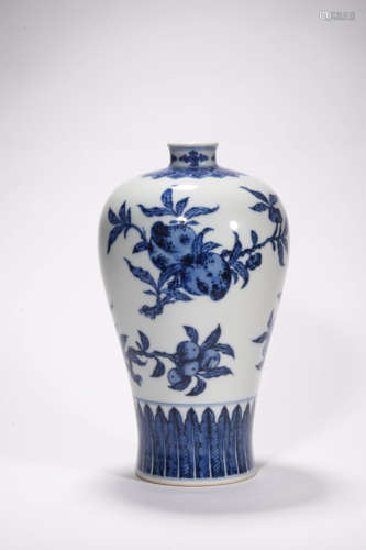 Blue and White Peaches Meiping Vase