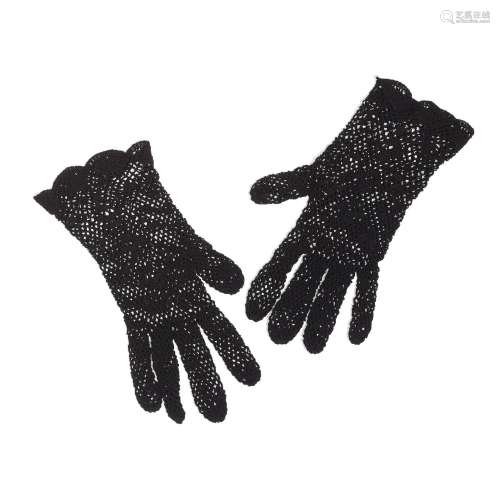 A PAIR OF RUTH BADER GINSBURG BLACK LACE GLOVES. Black cotto...