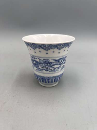 清 雍正青花淡描铃铛杯 瓷器