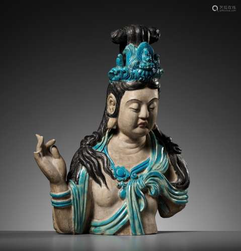 A LARGE AND MASSIVE FAHUA-GLAZED STONEWARE BUST OF GUANYIN, ...